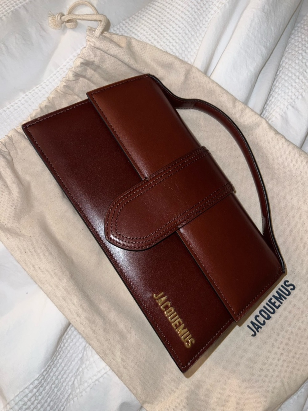 Jacquemus Chestnut Brown Leather Crossbody with Gold Logo - Picture 9 of 10